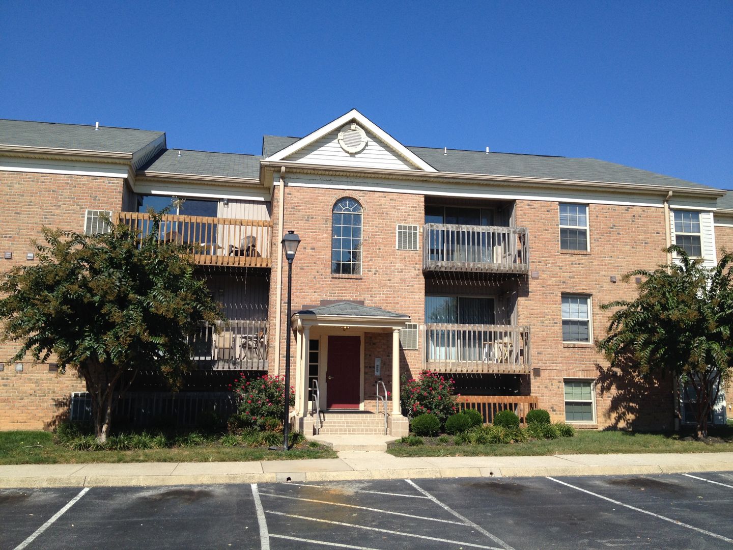 Essex Condo: 8 Cloverwood Court