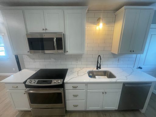 *Check out our walkthrough video* 3 bedroom Apartment in Sparrows Point!