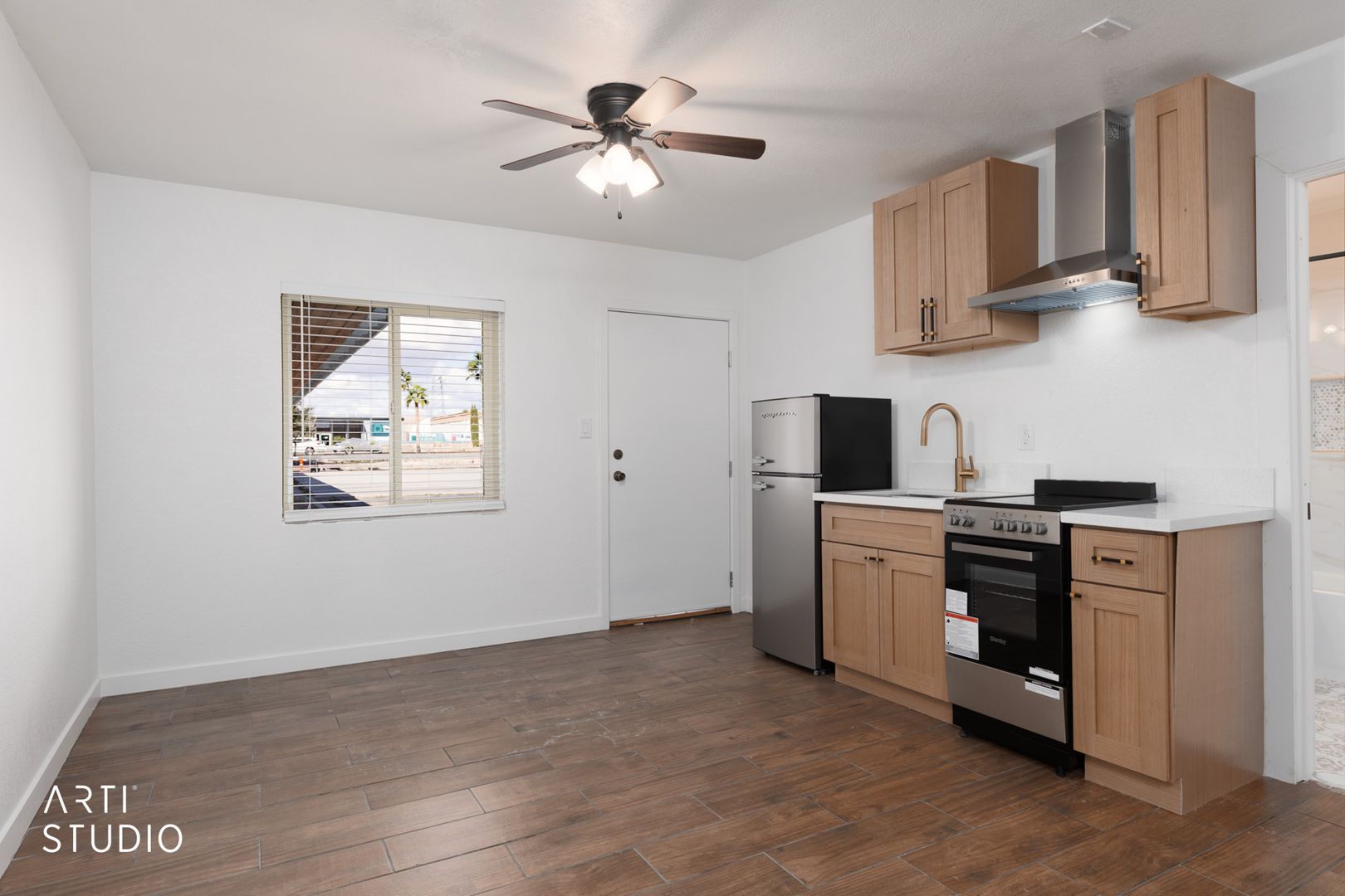 Mesquite Apartment: 92 W Mesquite Blvd