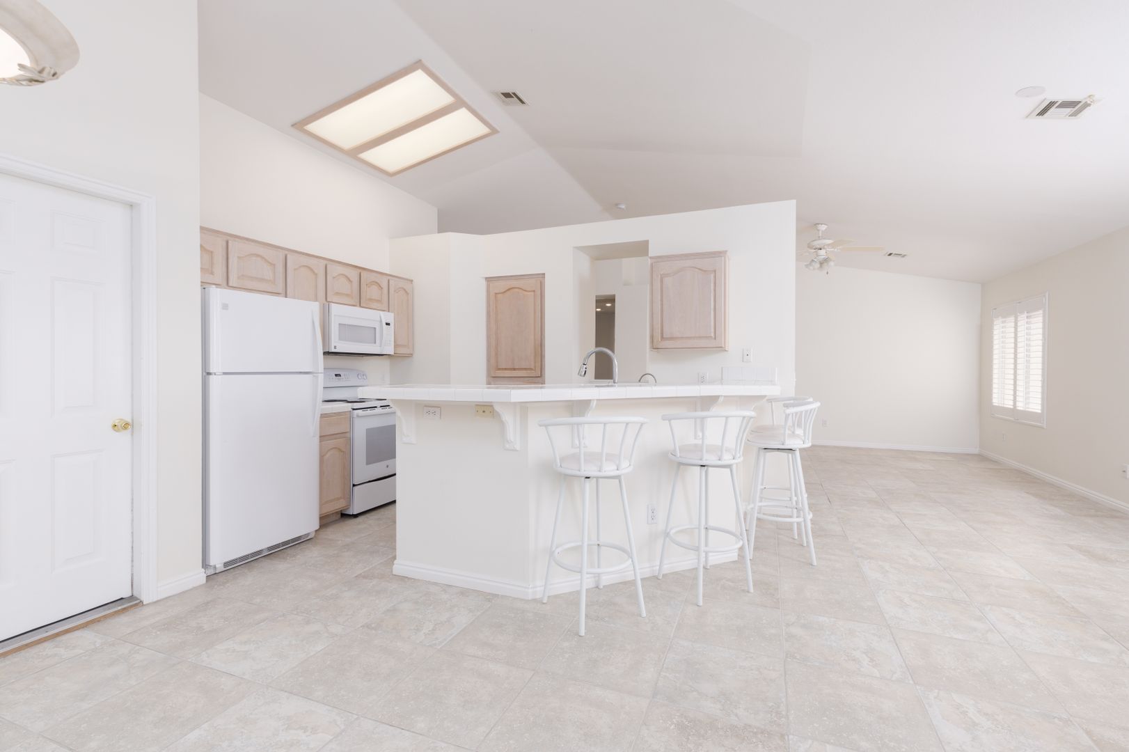 Mesquite Townhome: 584 Duchess Lane