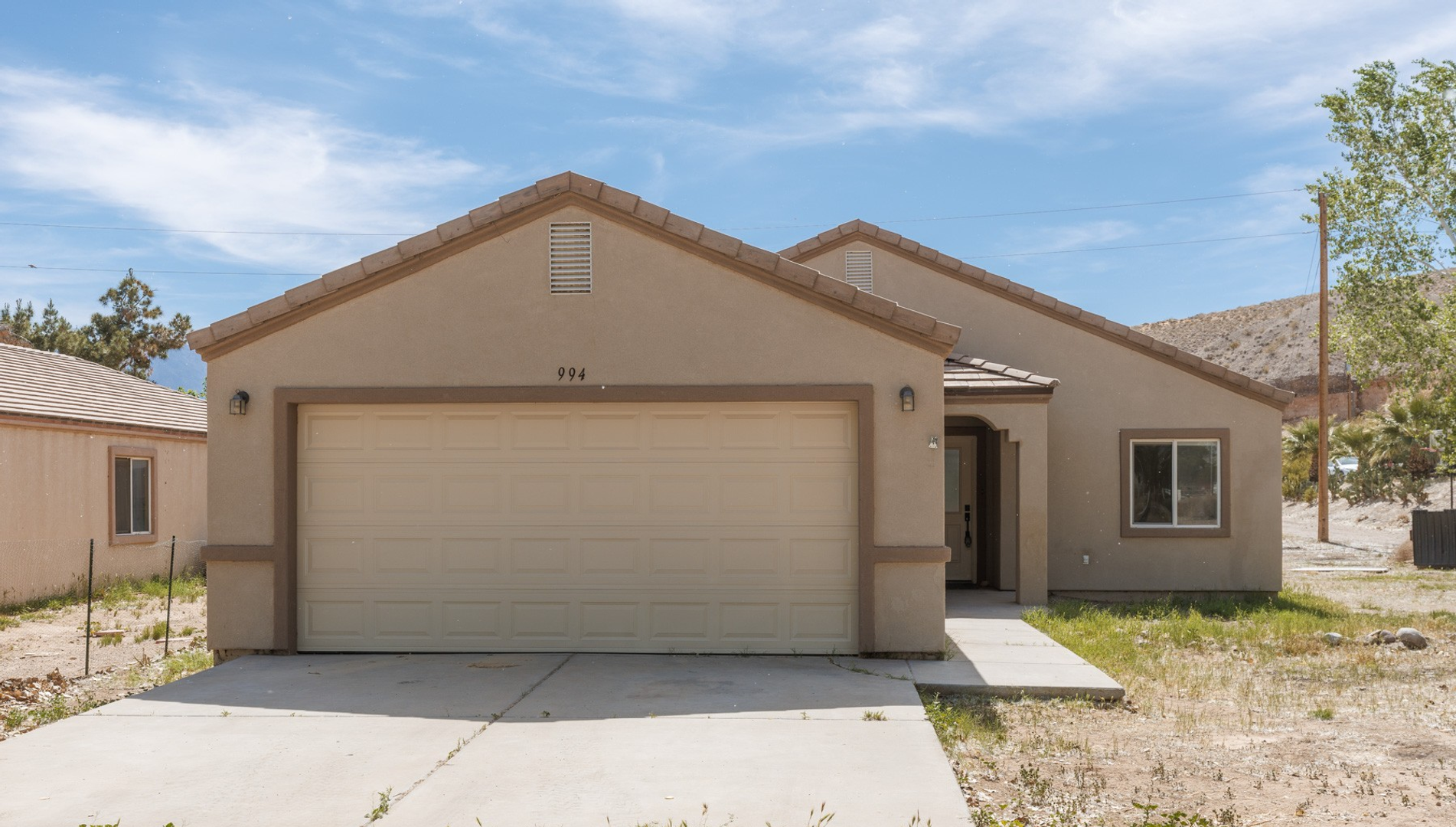 Beaver Dam House: 994 N. Alamo Ave