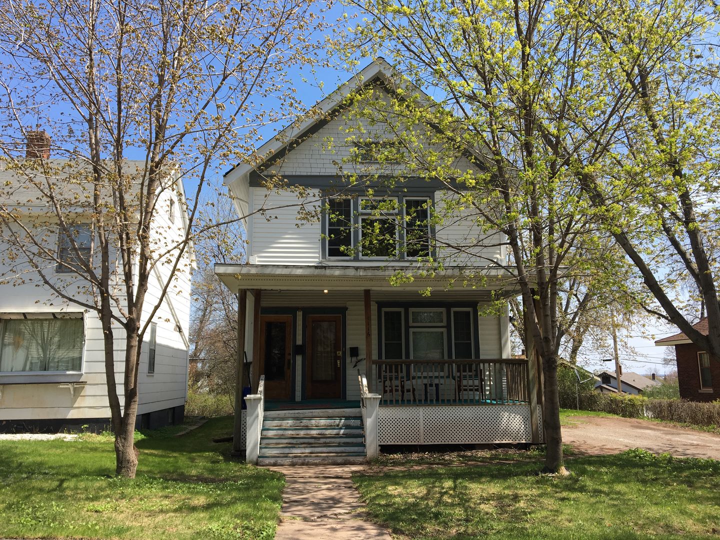 Duluth Apartment: 1116 N Central ave