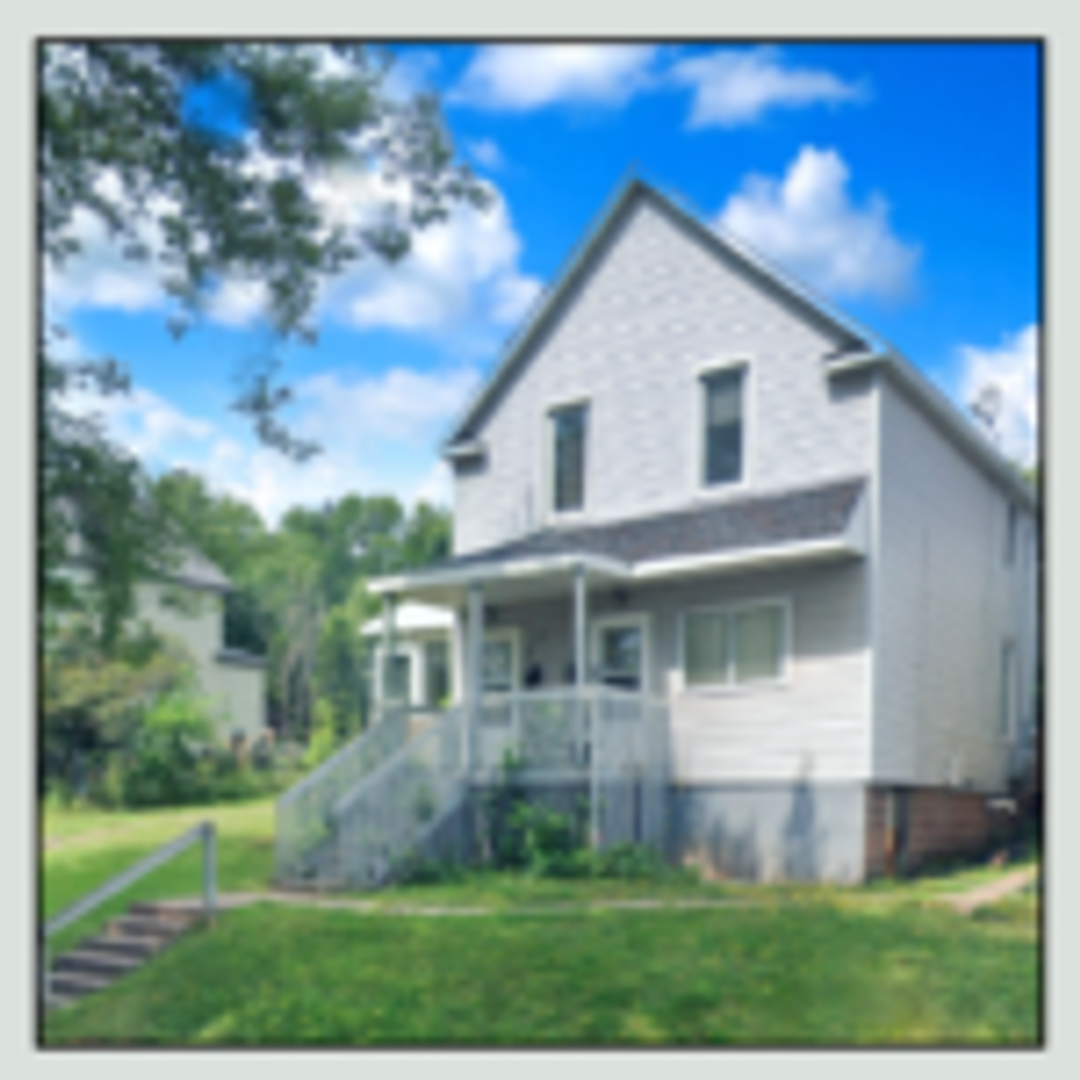 Duluth Apartment: 2955 Exeter Street