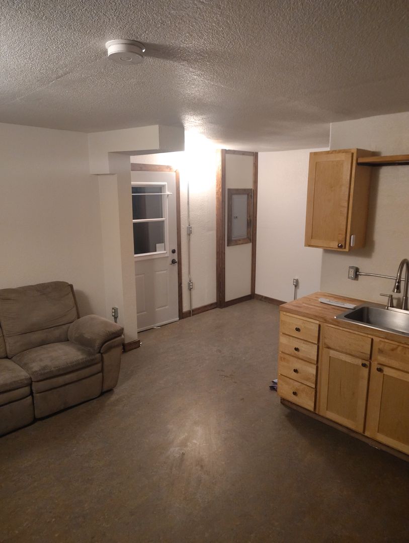 Two Harbors Apartment: 507 6th Avenue