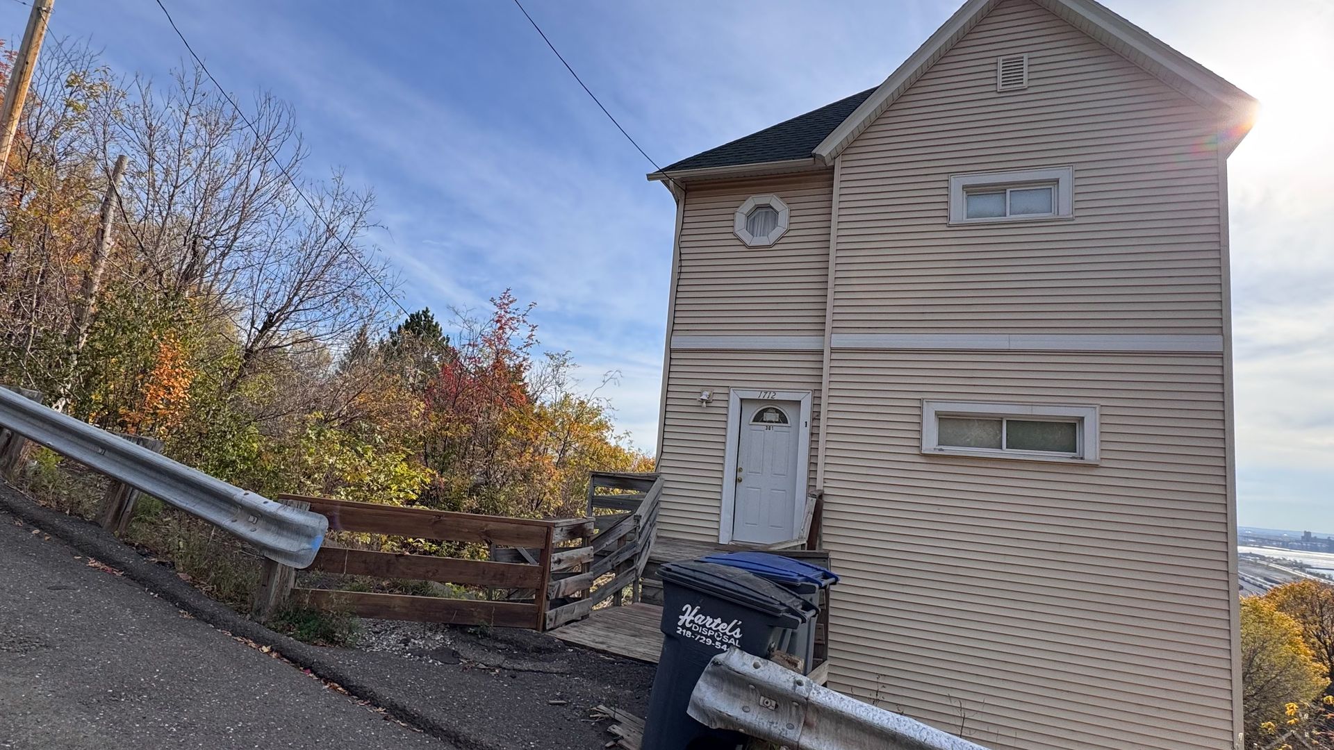 Duluth Apartment: 1712 W 3rd St