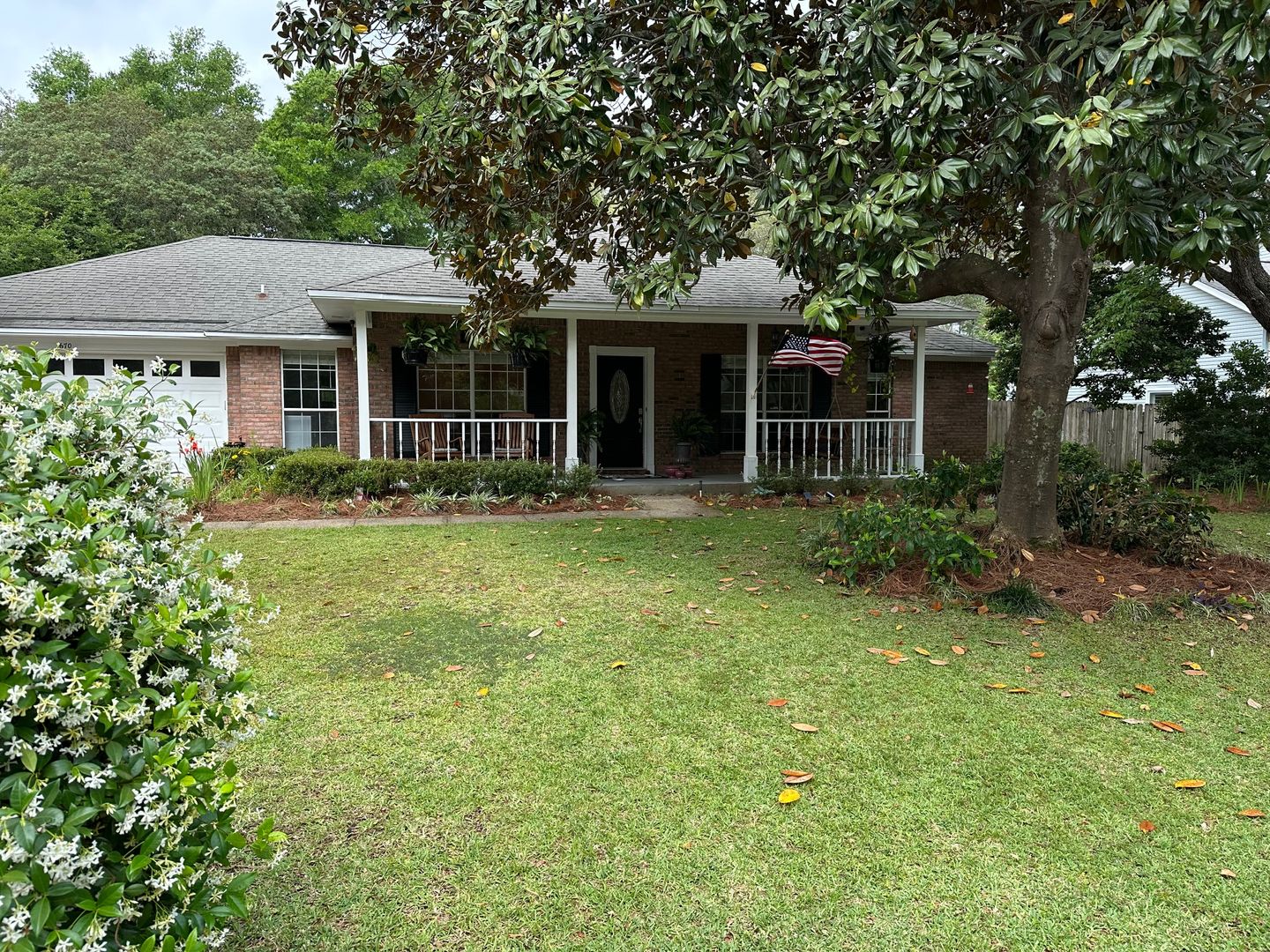 Niceville House: 1670 Parkside Circle
