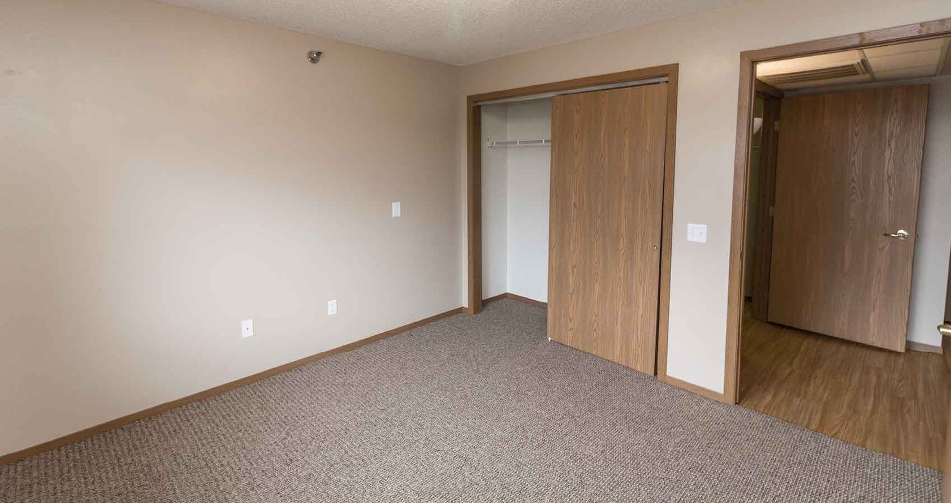 Gateway Apartments 5 of 12