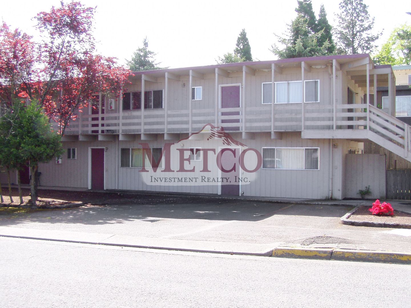 Eugene Apartment: 3006 Willamette St.