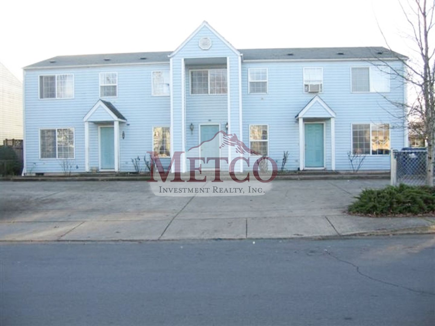 Springfield Apartment: 1886/88/90 11th Place