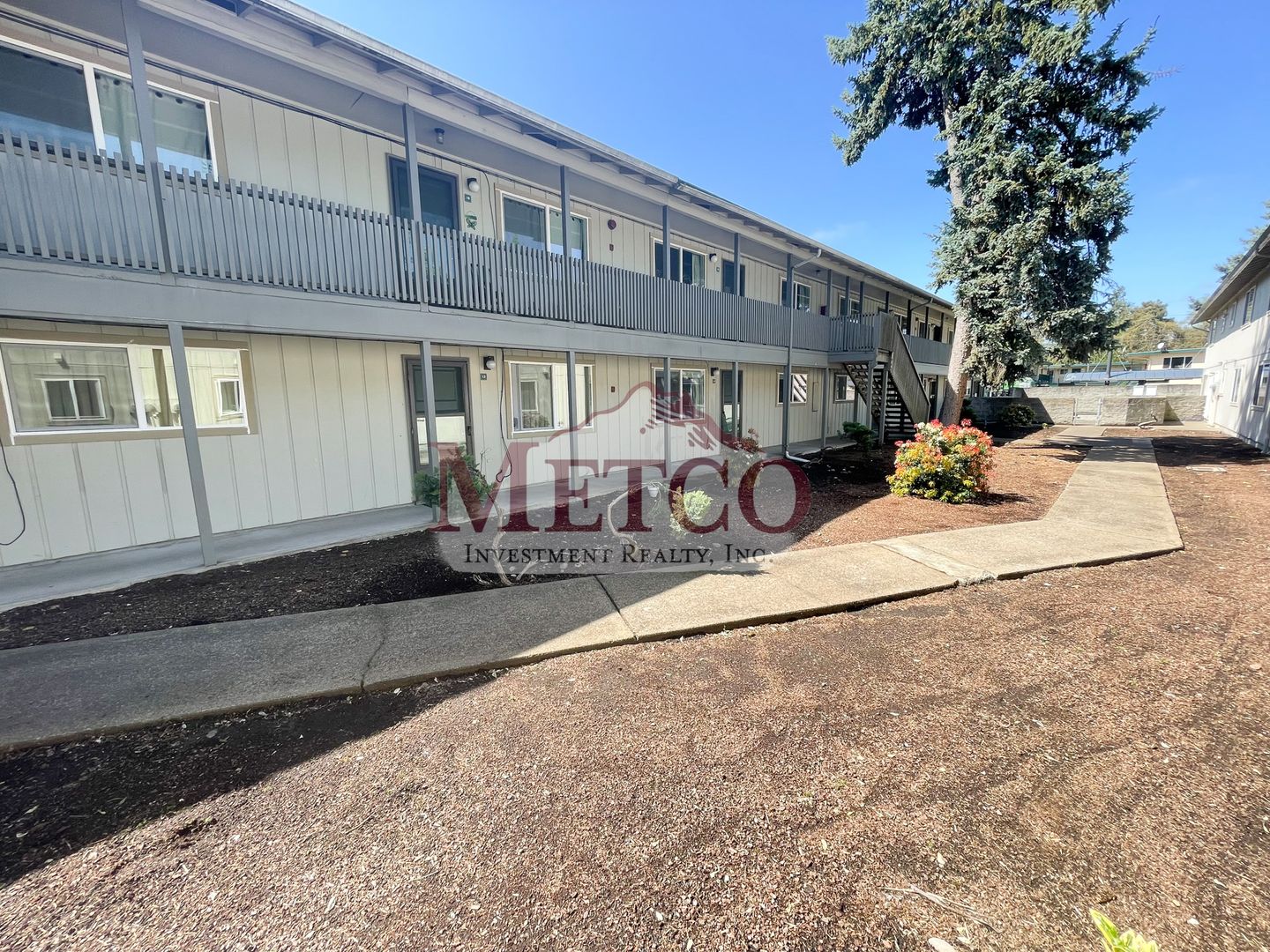 Springfield Apartment: 243 F Street