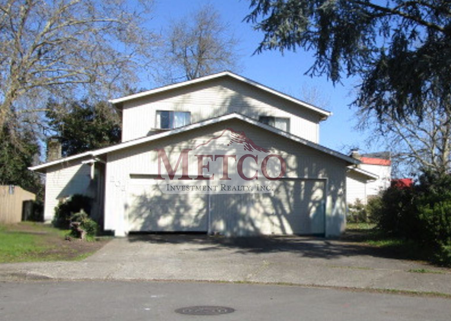 Springfield Apartment: 203/205 S 40th Place