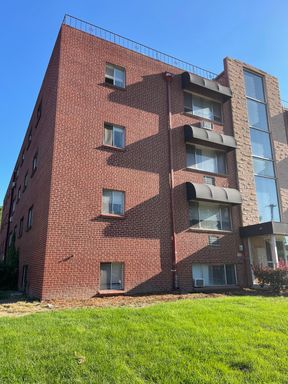 $500 off the move in rent PLUS, 2nd full month is rent FREE! – photo 1