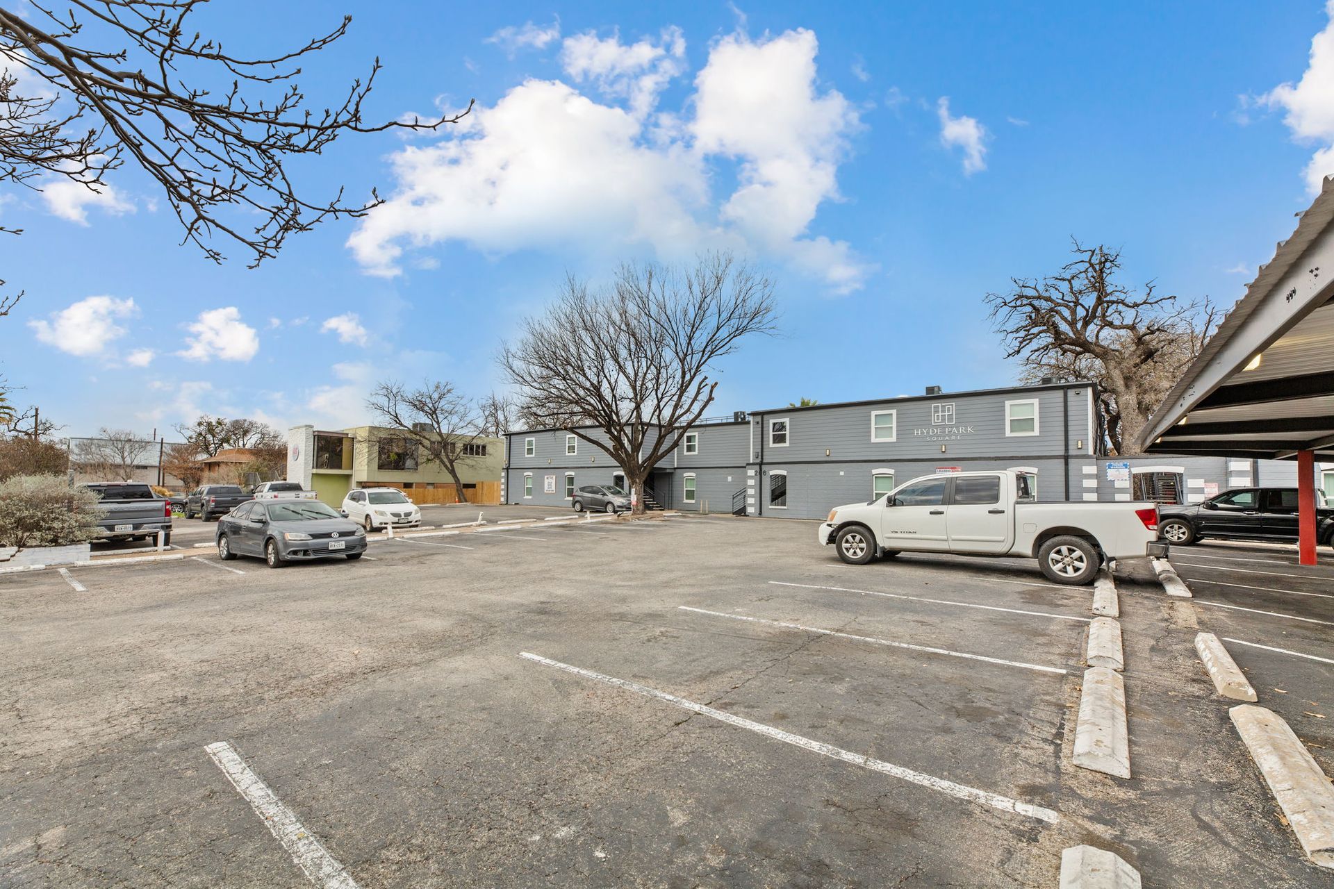 Parking at Hyde Park Square (3 of 4)