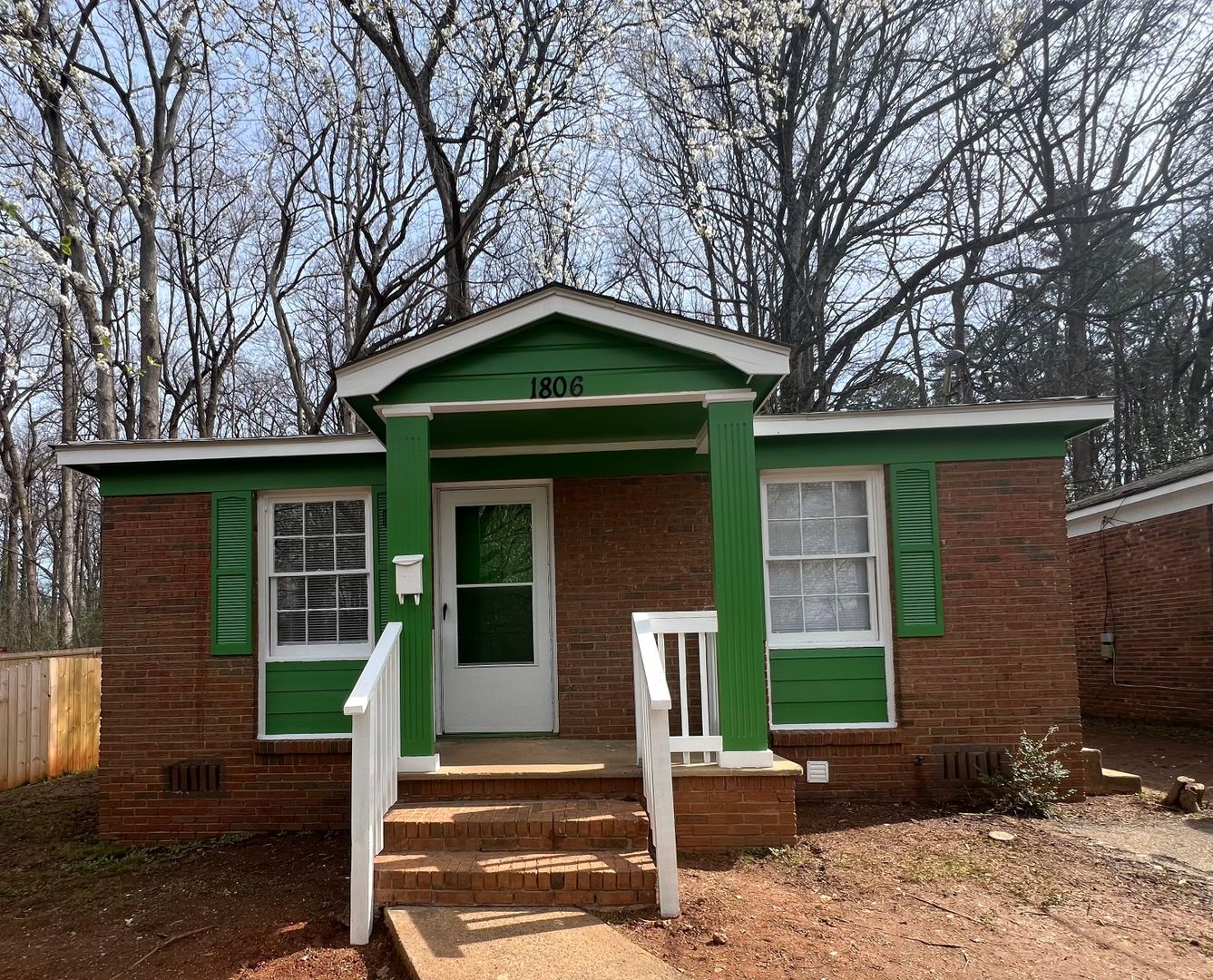 Charlotte House: 1806 McDonald St