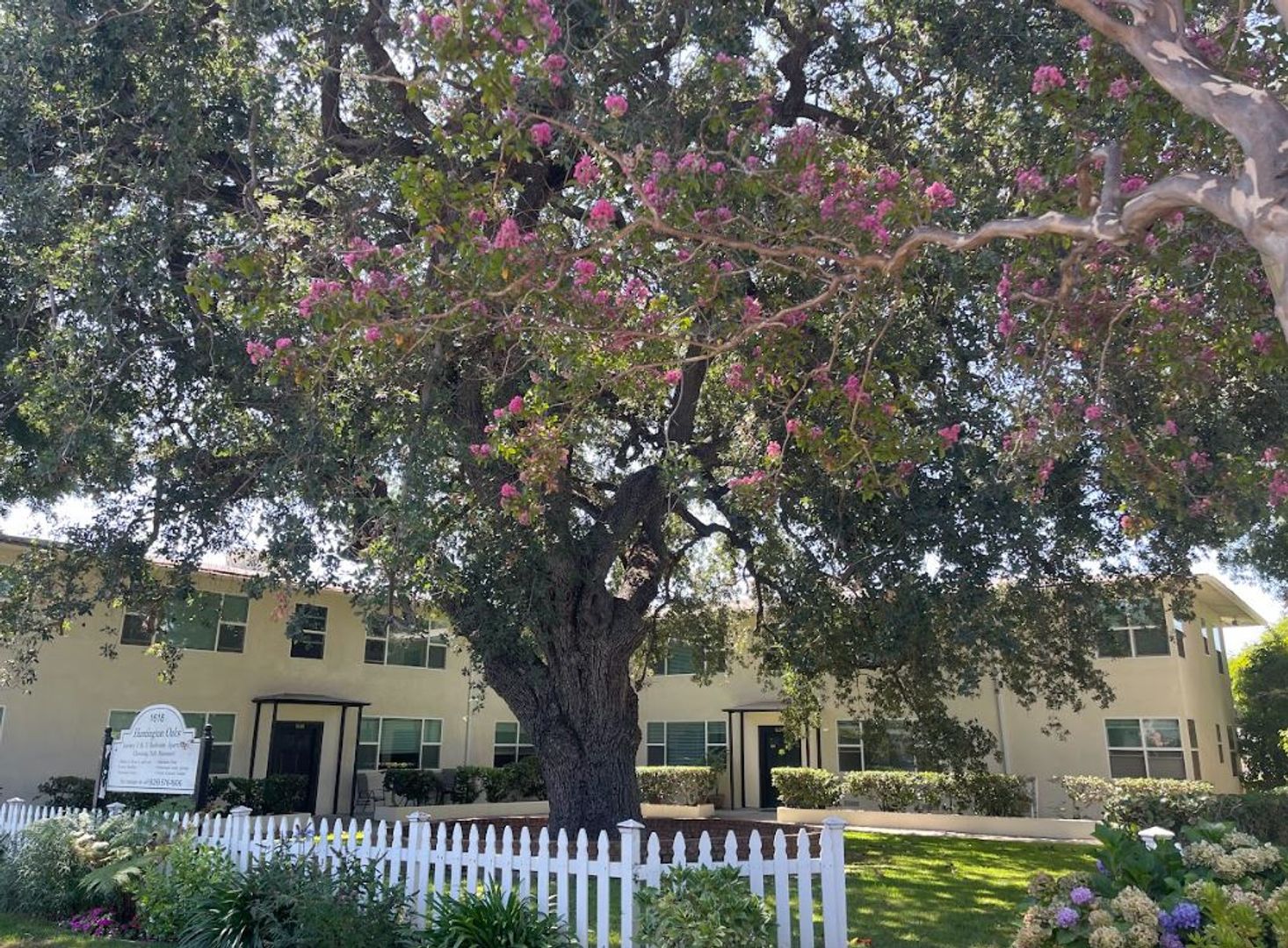 Alhambra Apartment: 1618 W. Huntington Drive