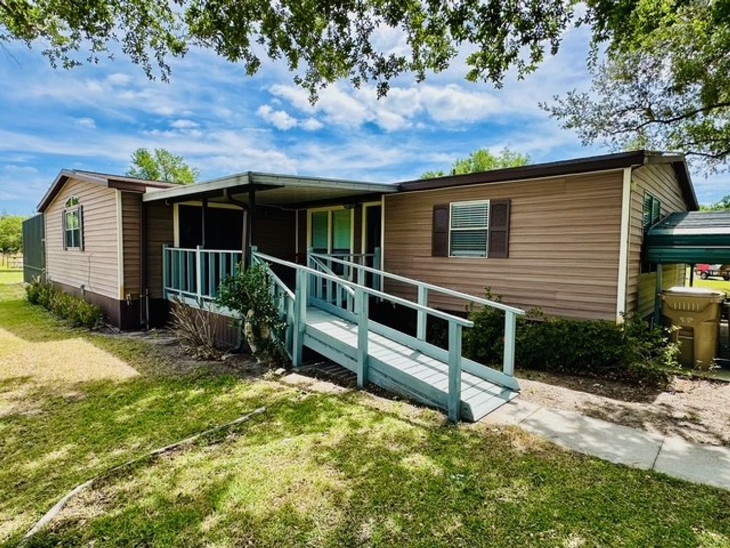 Groveland House: 6814 Redwing Rd.