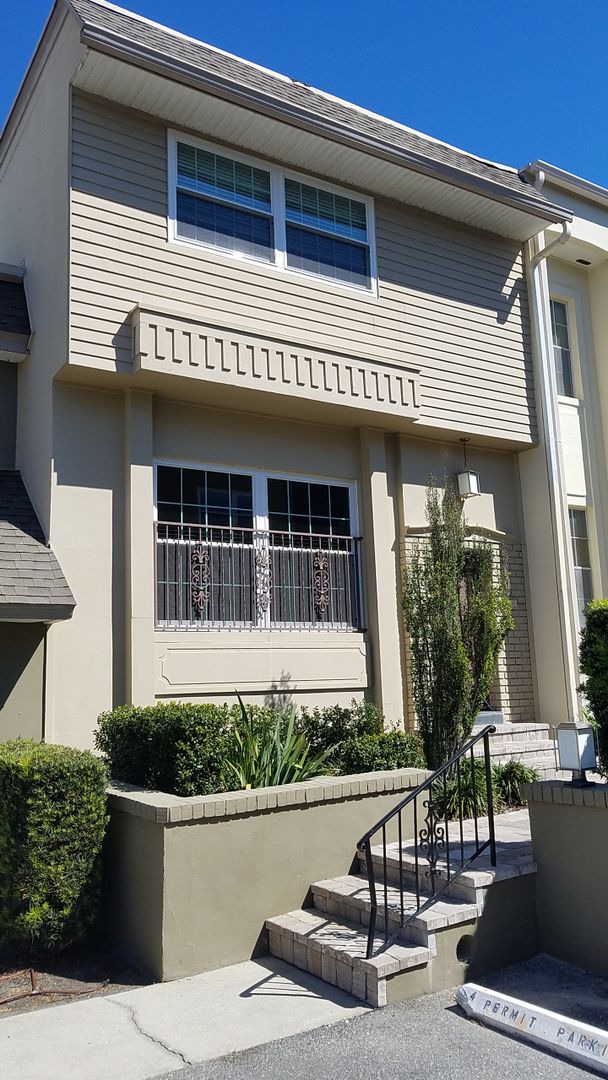 Orlando Townhome: 612 E Church Street
