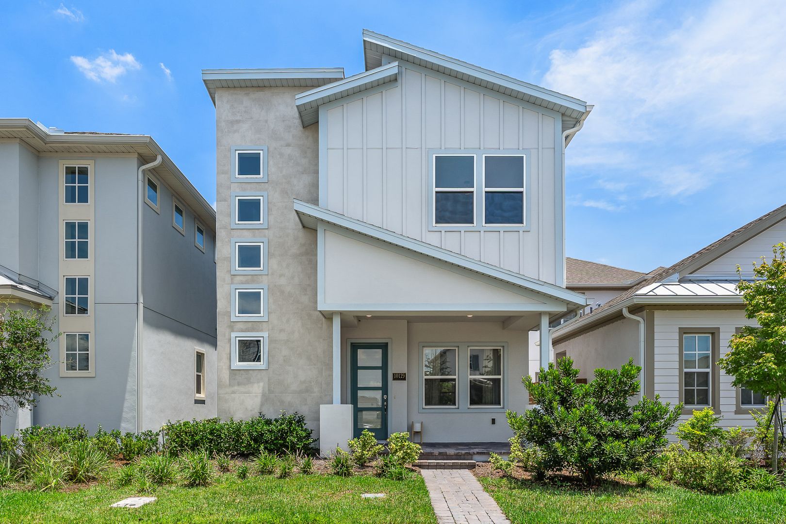 Orlando House: 10129 Pearson Ave