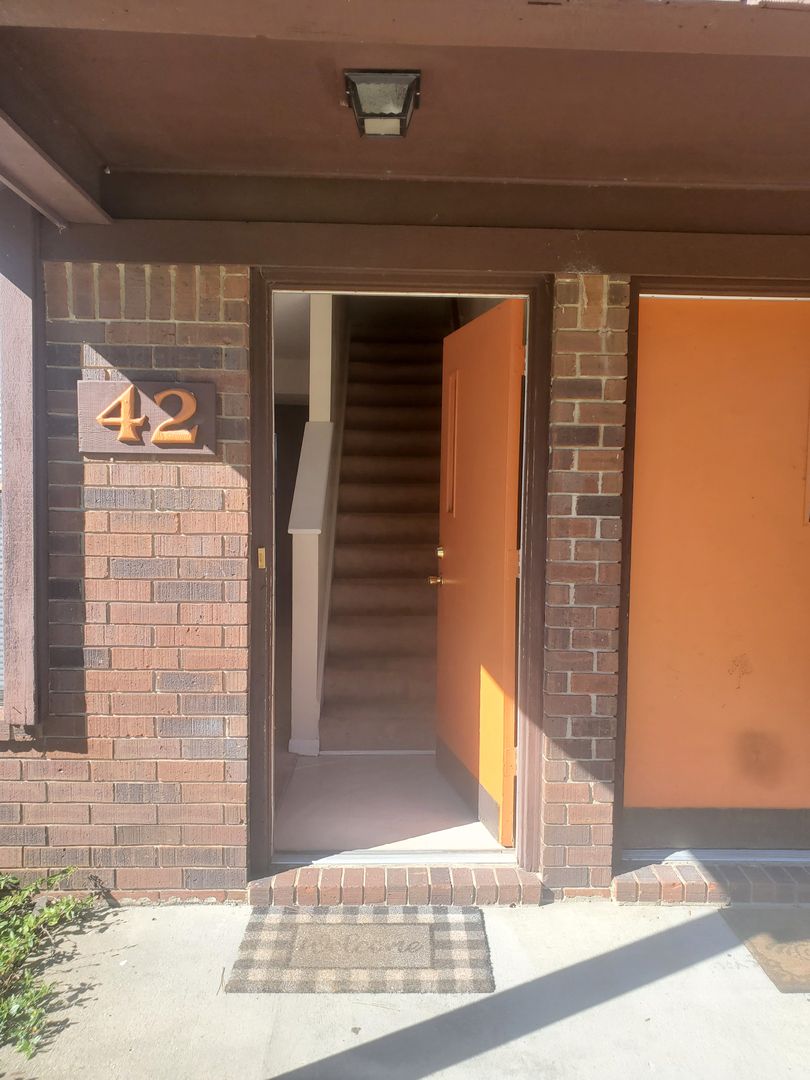 Hinesville Apartment: Wedgewood Apartments