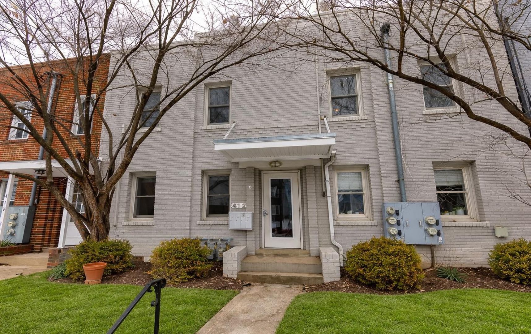 Washington Condo: 412 Evarts Street NE