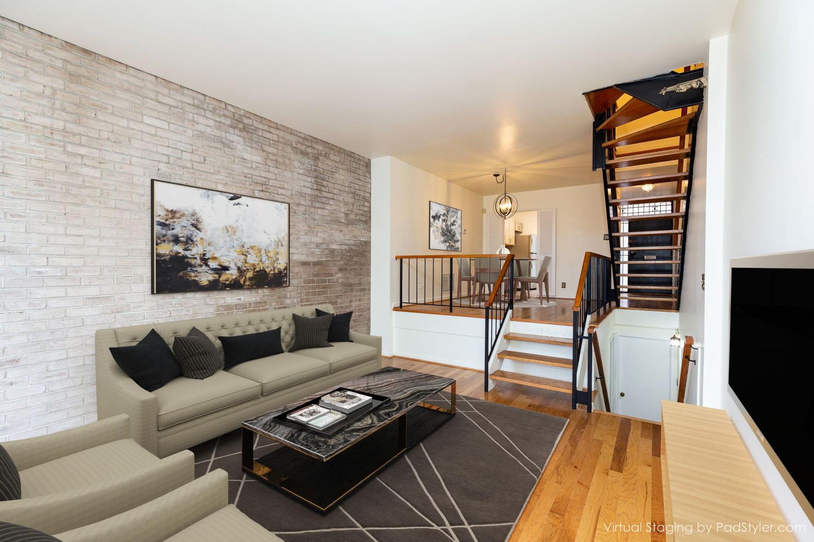 Washington Townhome: 204 M St SW