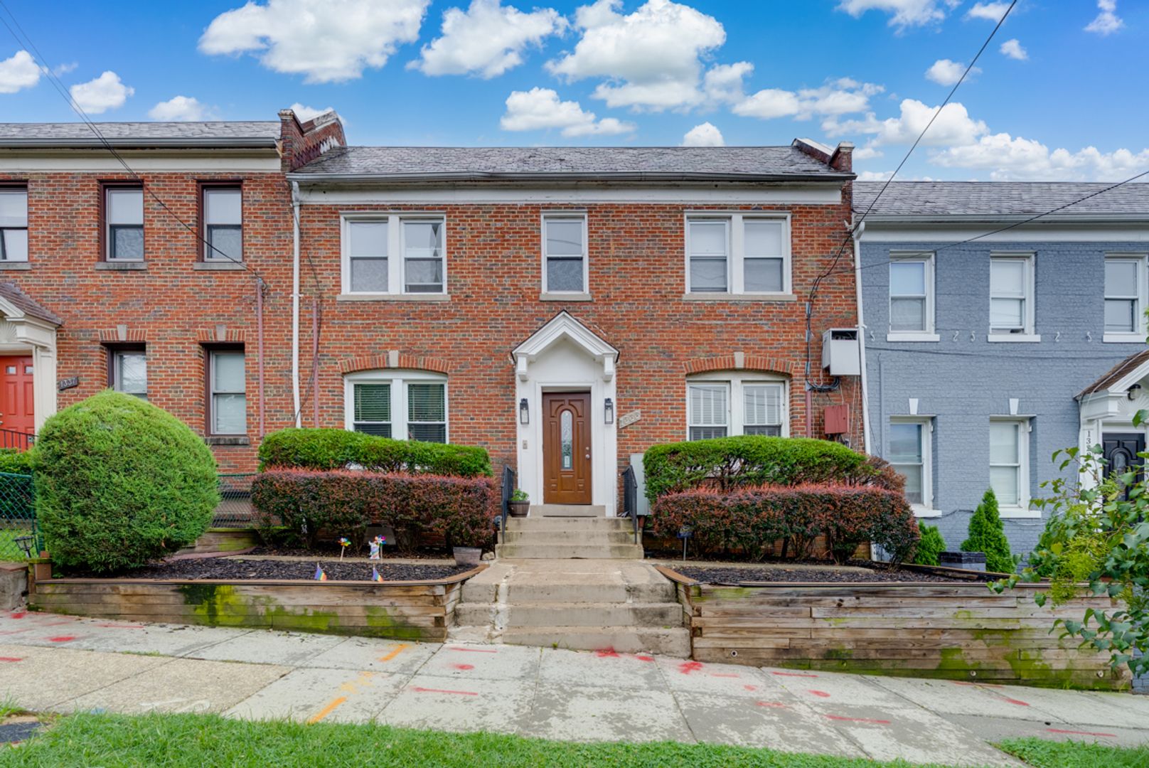 Washington Condo: 1333 Adams Street NE