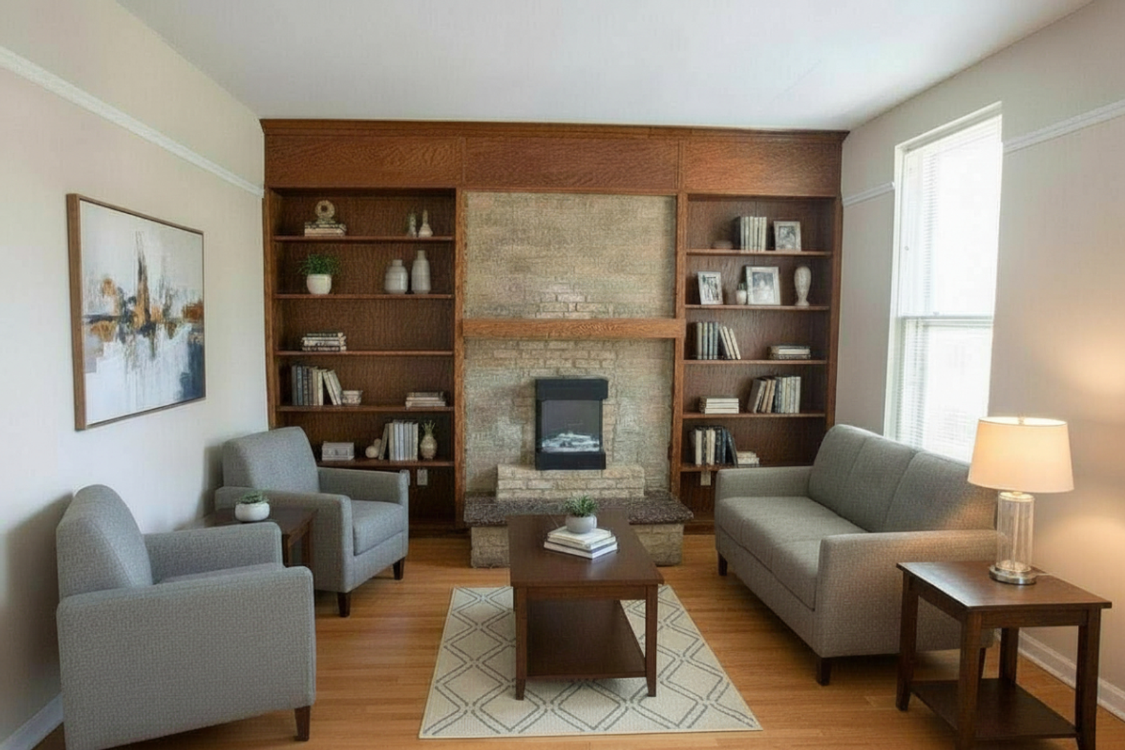 Milwaukee Apartment: 1669 N Humboldt Ave