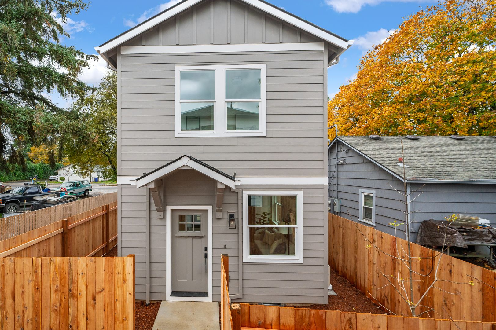 Portland House: 12096 Se Market St