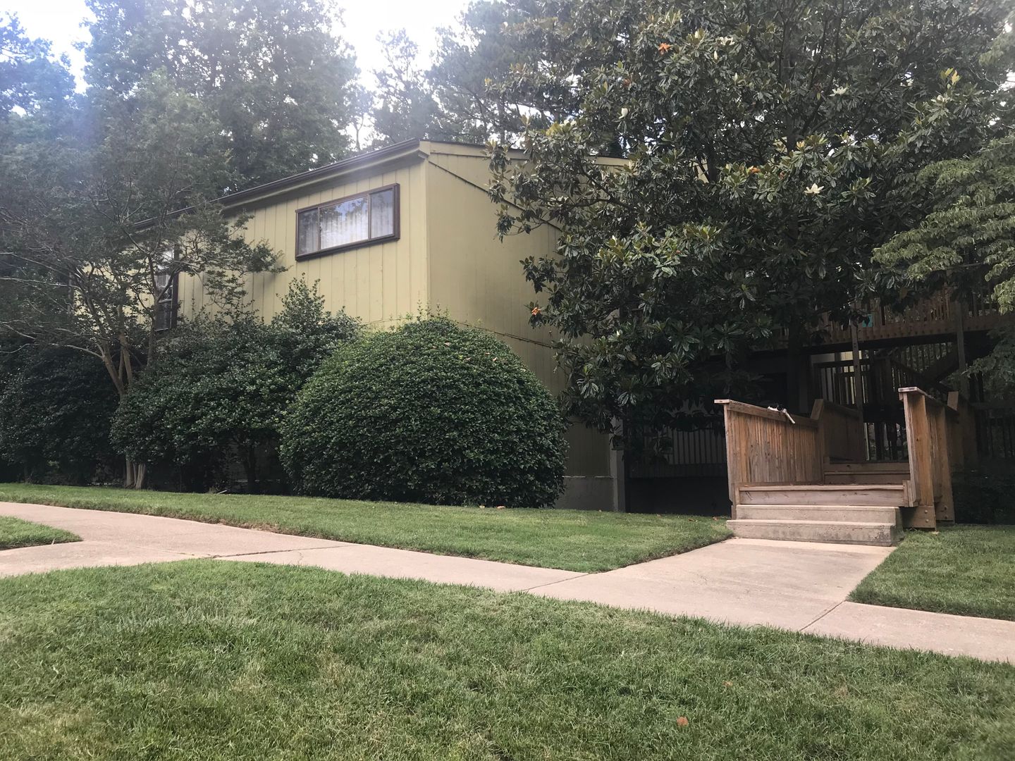 Raleigh Apartment: 611 Pine Ridge Place