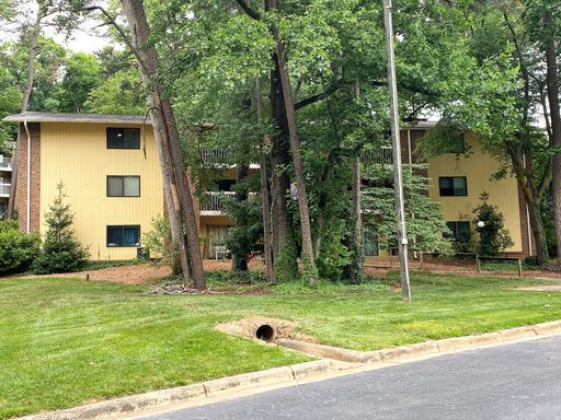 2 bedroom in Driftwood Manor - West Raleigh – photo 1