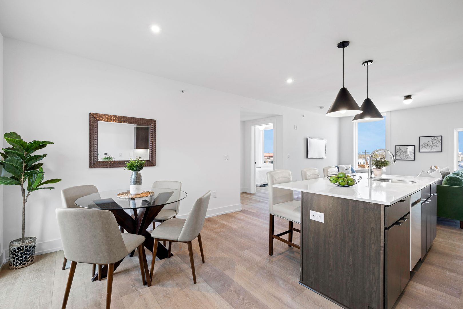 Philadelphia Apartment: 5200 Chester Ave