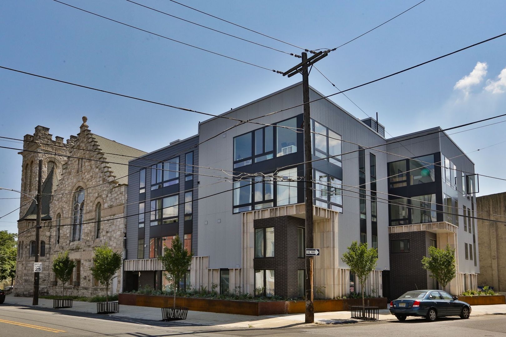 Philadelphia Apartment: 2431 - 2435 Frankford Avenue