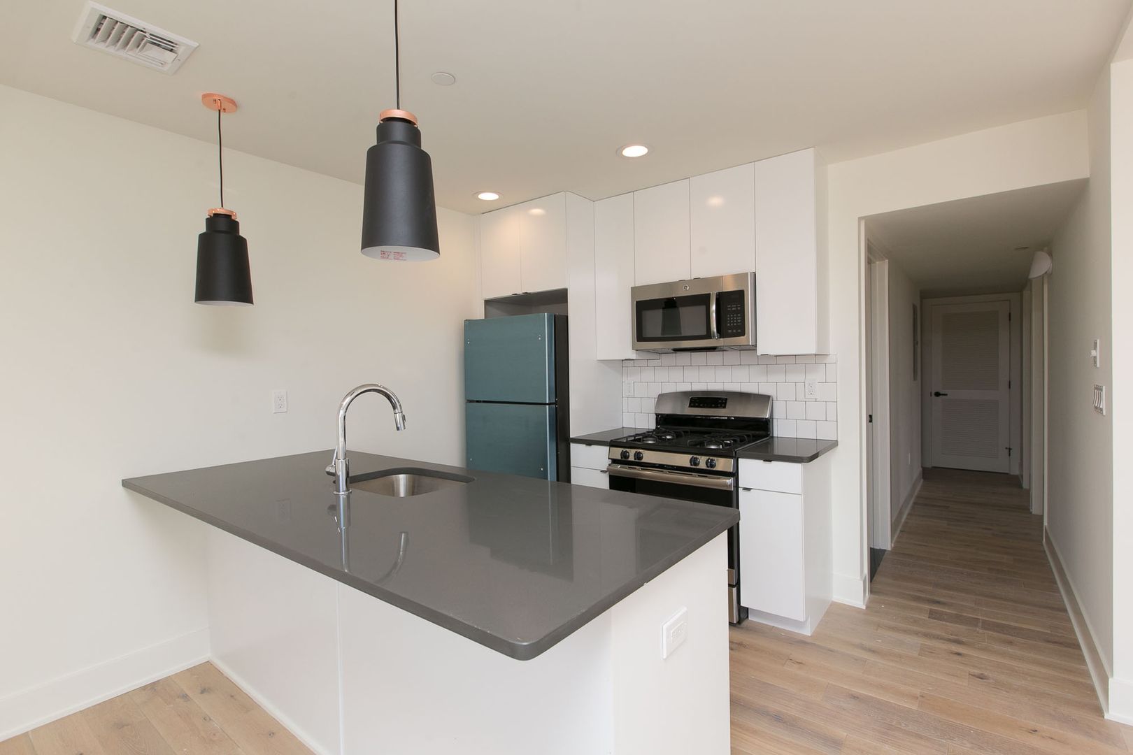 Philadelphia Apartment: 2431 - 2435 Frankford Avenue