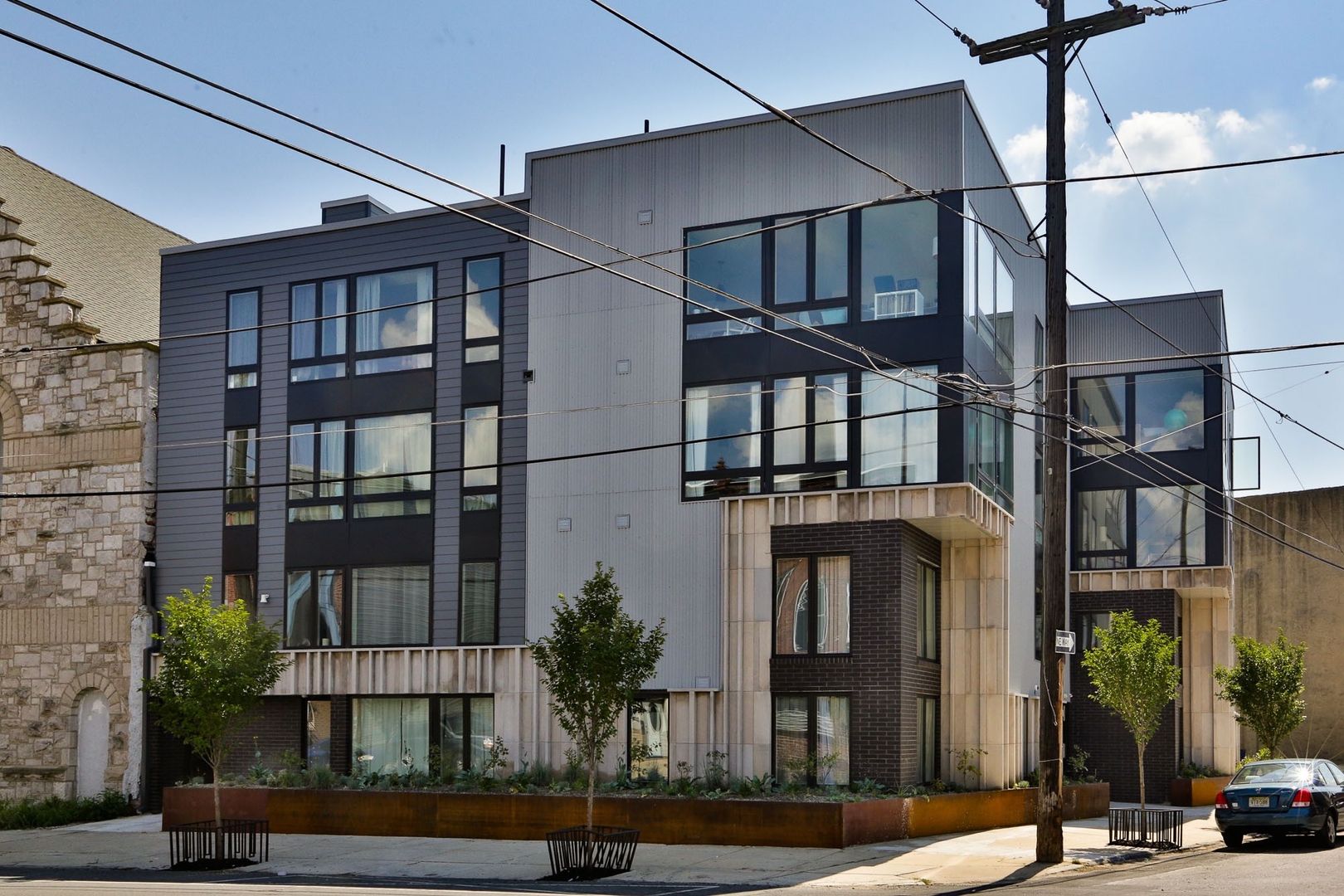 Philadelphia Apartment: 2431 - 2435 Frankford Avenue