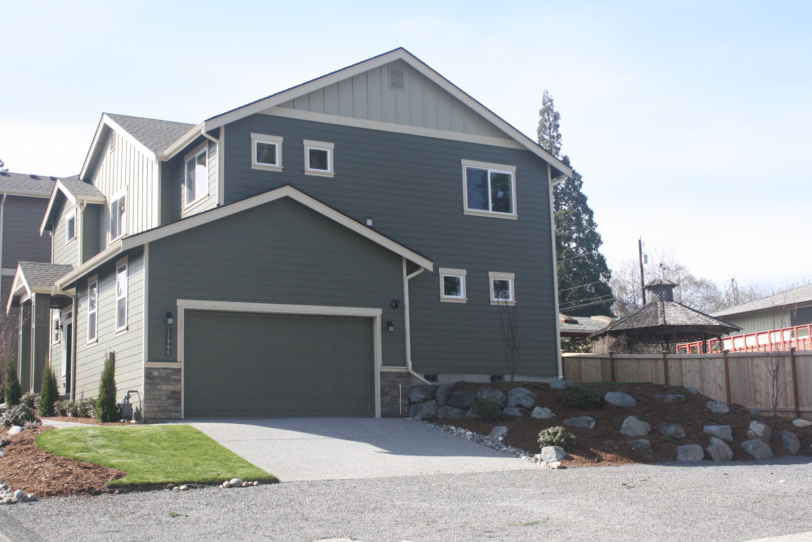 Lynnwood House: 17906 8th Place West