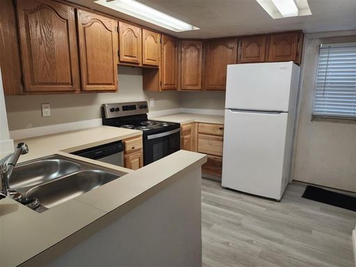 3bd available in midtown! – photo 1