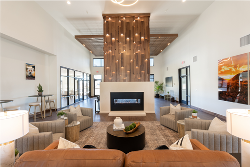 $500 Off Move-In with 12+ month lease – photo 1