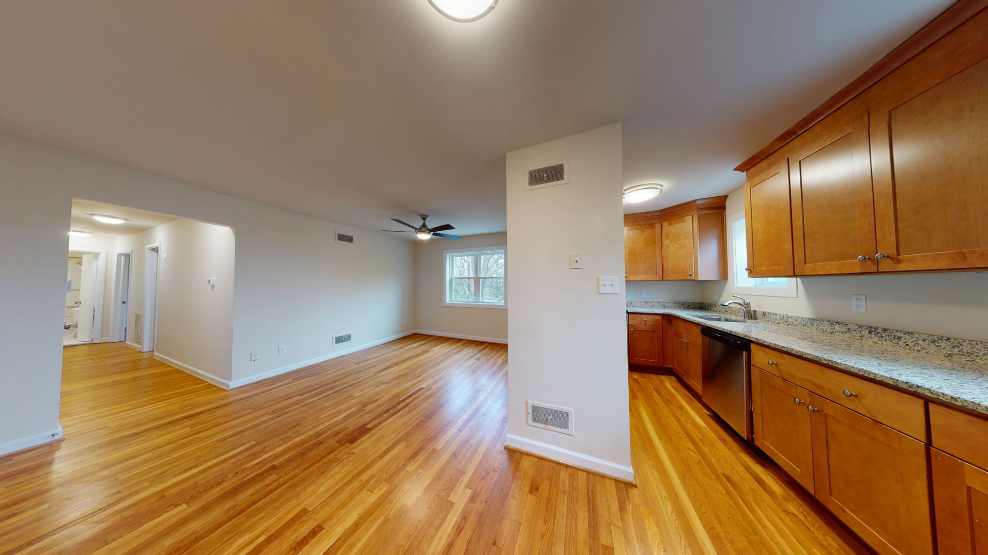 Richmond Apartment: 3331 Cutshaw  Avenue