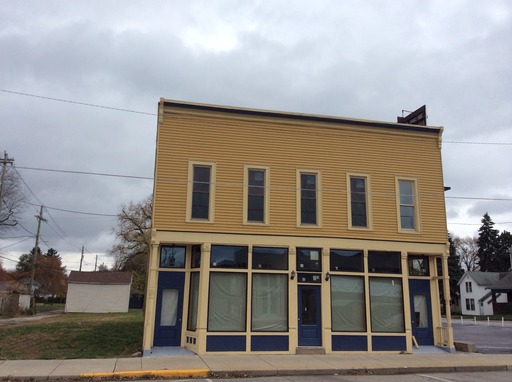 High Traffic Retail Location next to Zesto's on Broadway! Super Visibility – photo 1