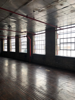 Incredible Open-Concept Loft Space with Exposed Brick – photo 1