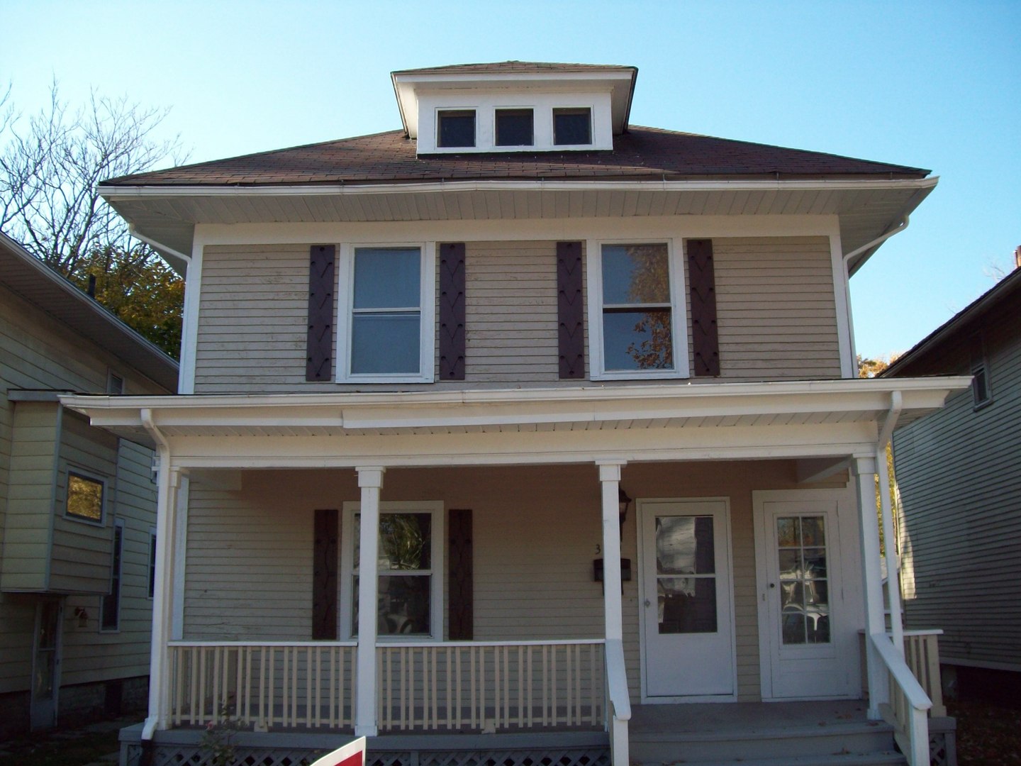 Fort Wayne House: 3130 Broadway
