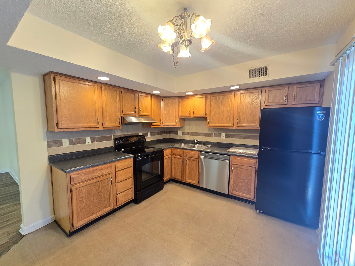 Louisville Apartment: 6418 Venango Dr.
