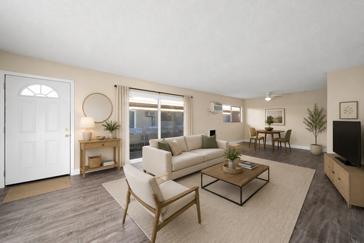 1 bedroom 1 bath unit in Tarzana with a pool