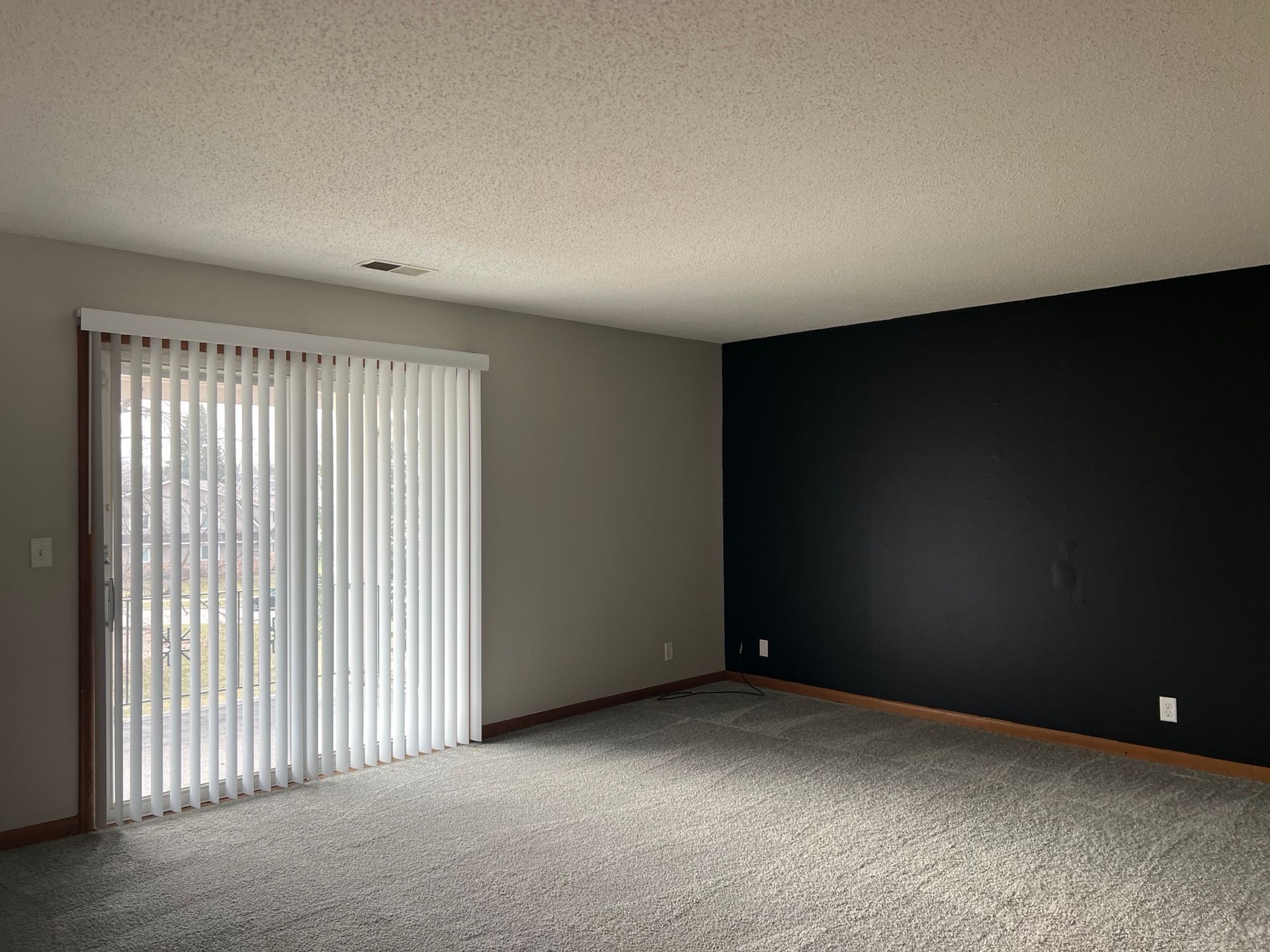 Waterloo Apartment: 308-340 Glencoe Ave