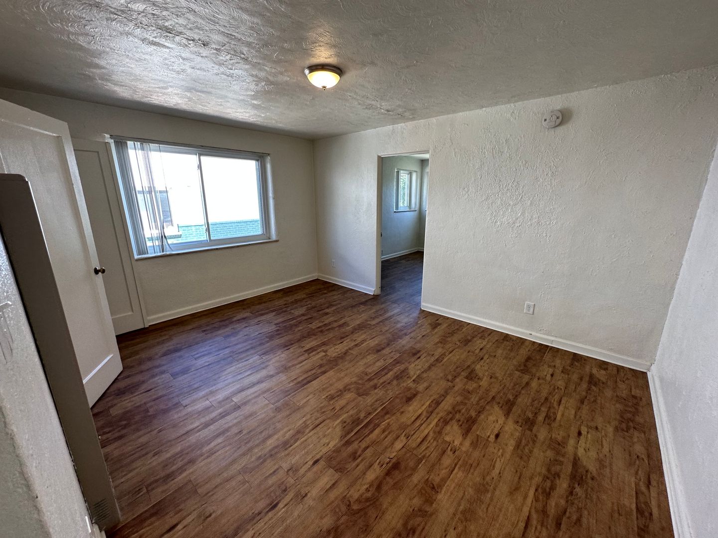 Boulder Apartment: 955 16th St.