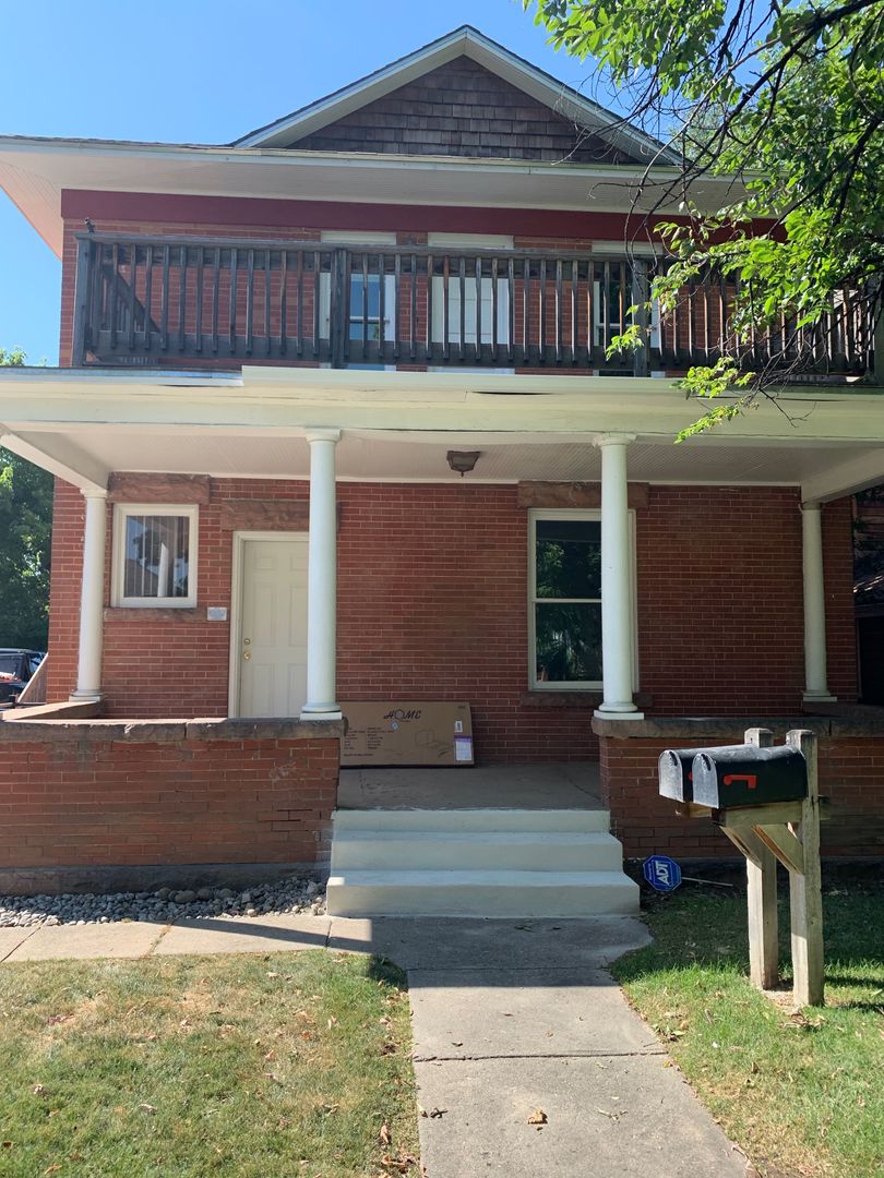 Boulder Apartment: 2110 Grove Cr.