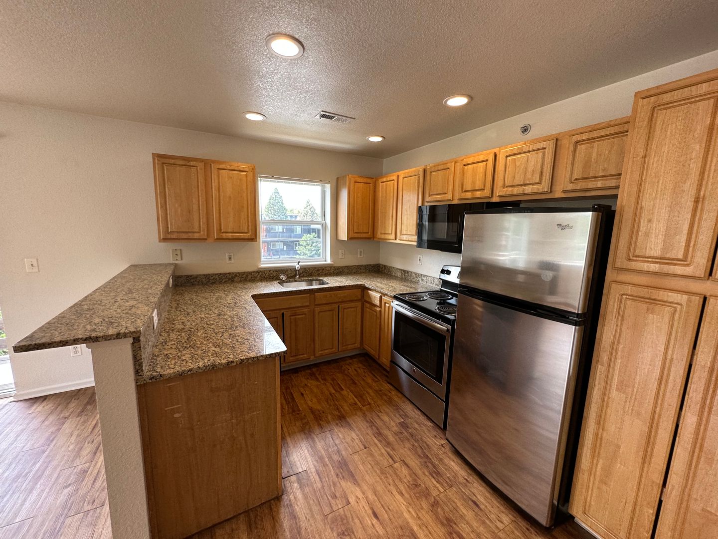 Boulder Apartment: 825 30th St.