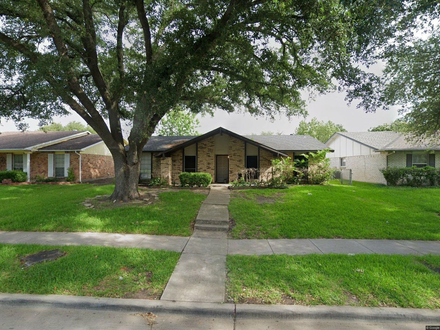 GARLAND House: 2809 DOVE MEADOW DR