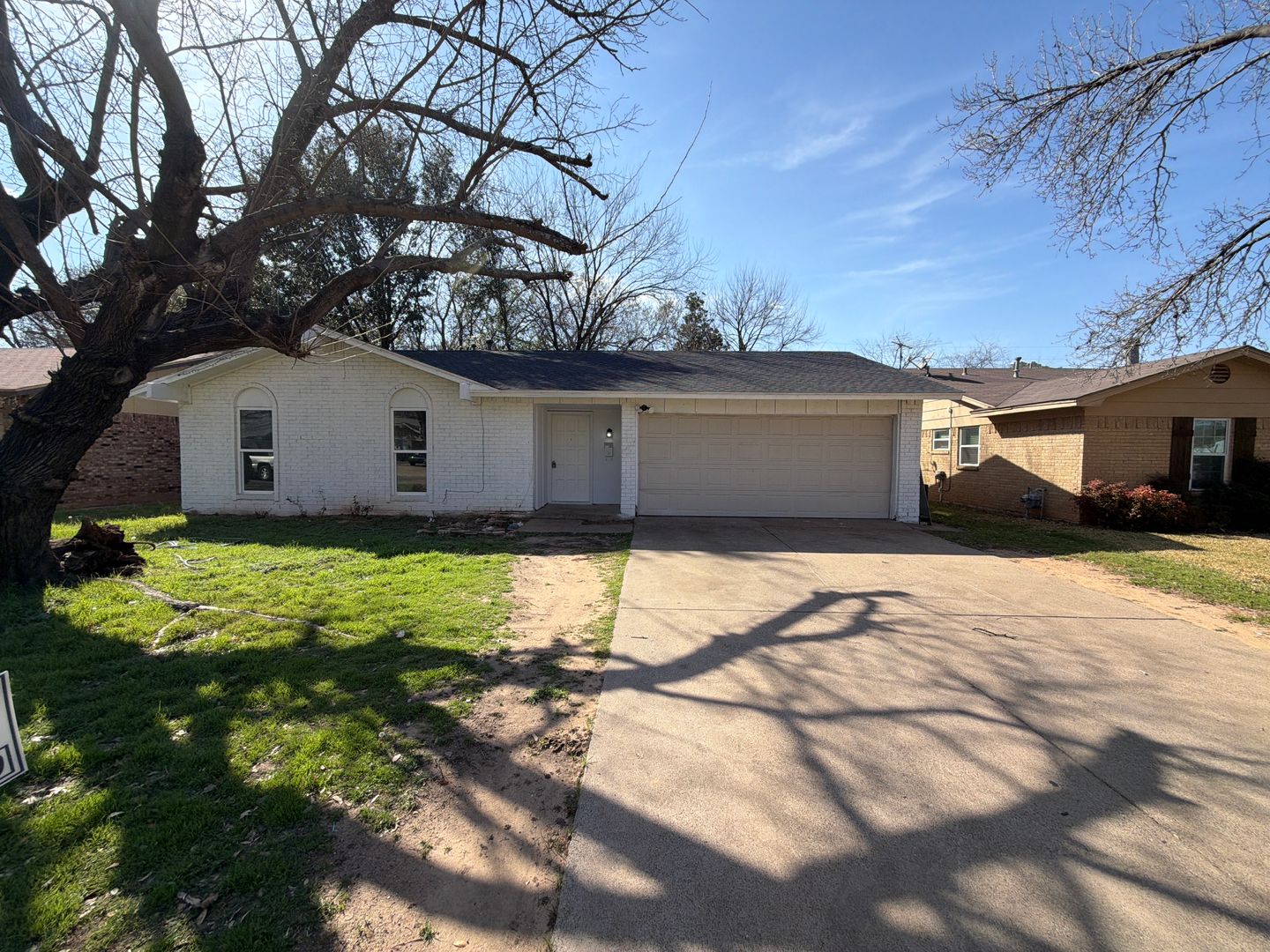 IRVING House: 1825 SOUTHSTONE LN