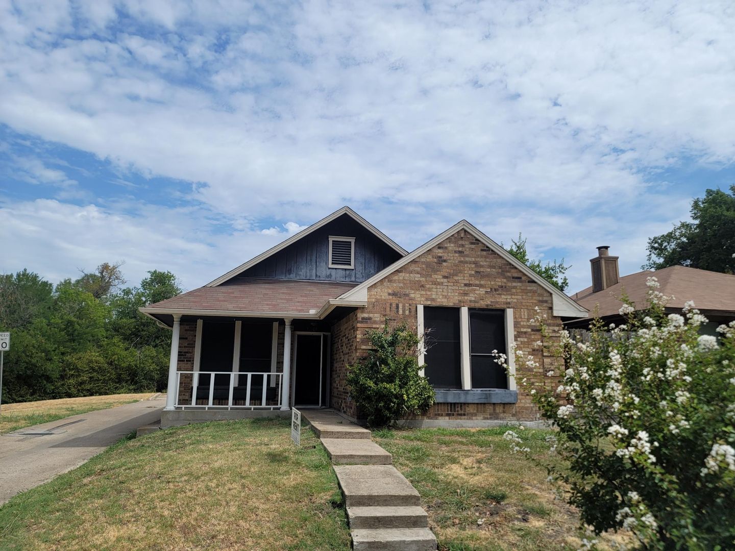 MESQUITE House: 1201 WHEATFIELD DR